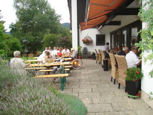 Gaestehaus Am Kurpark Шлирзе Экстерьер фото